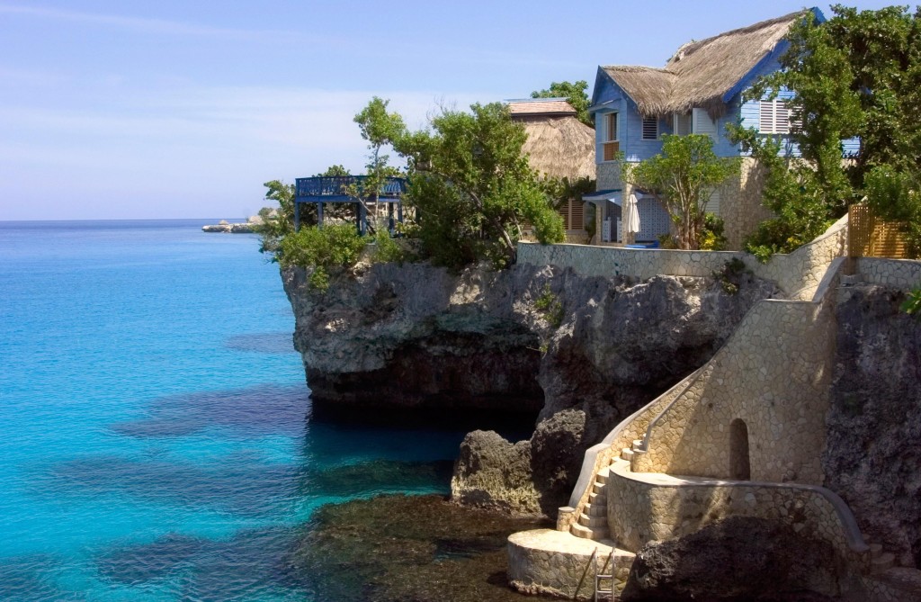 Cliff Diving and Relaxing at The Caves in Jamaica